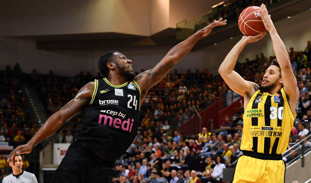 勇士队一直 勇士队一直