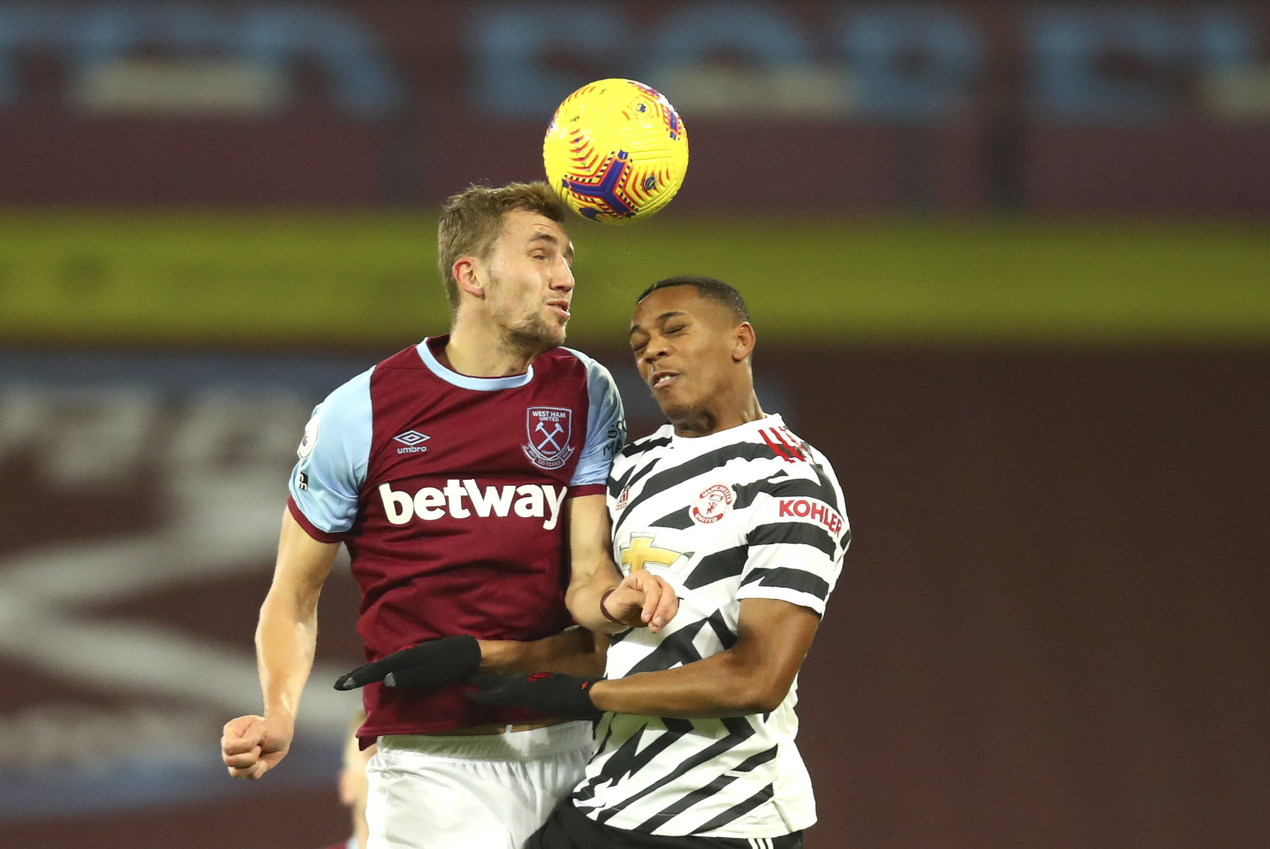 在自由式滑 在自由式滑