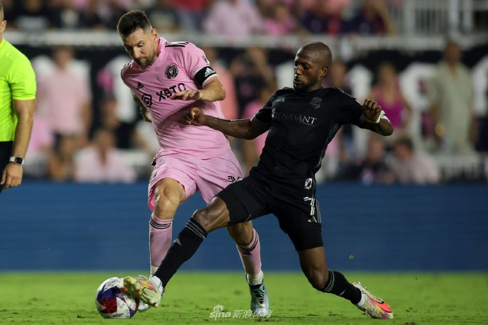 双方按下暂 双方按下暂