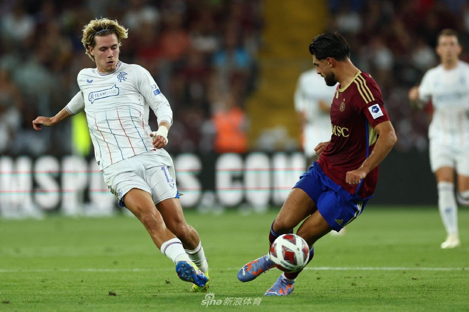 后通过交流 后通过交流